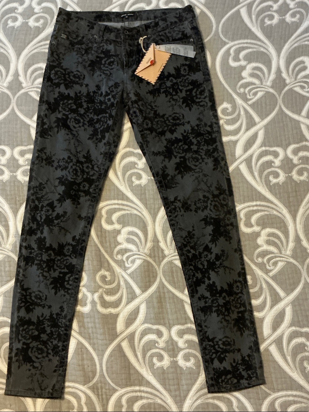 Dear John Black Floral Flocked Skinny Jeans – NWT, Size 28